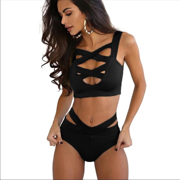 Forever 21 Other - NWOT strappy bikini set